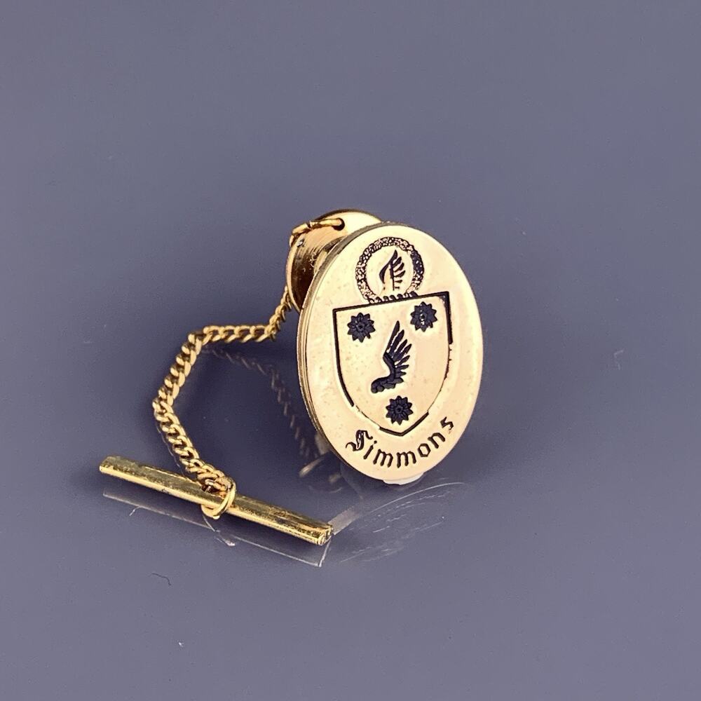 Simmons Family Crest Tie Pin Tack Gold Tone Wing Rose Shield Heraldic VTG